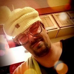 Meet your Posher, Astro